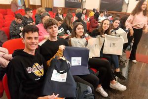 students arrive at school